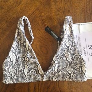 Ark swimwear scoop bikini top size M